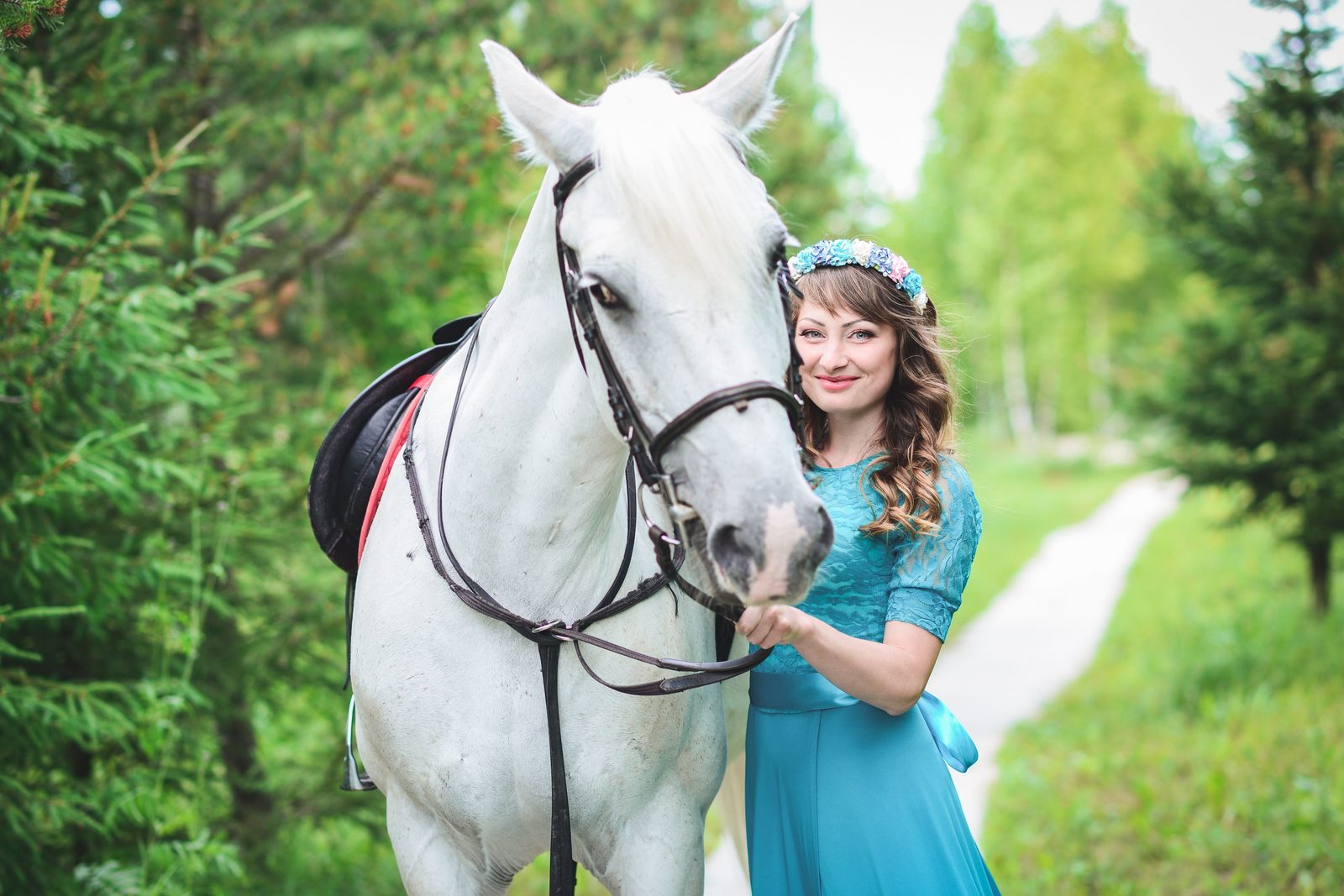 Meet Pearl, the newest grey on the yard
