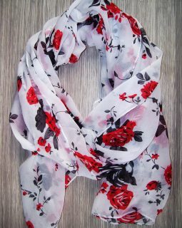 Jennifer Scarf